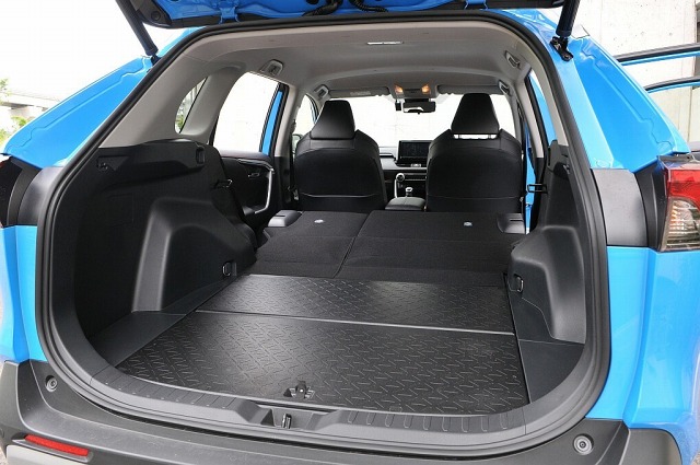 Rav4 車中泊を快適にするアイデア 現役整備士 コータローの自動車ブログ